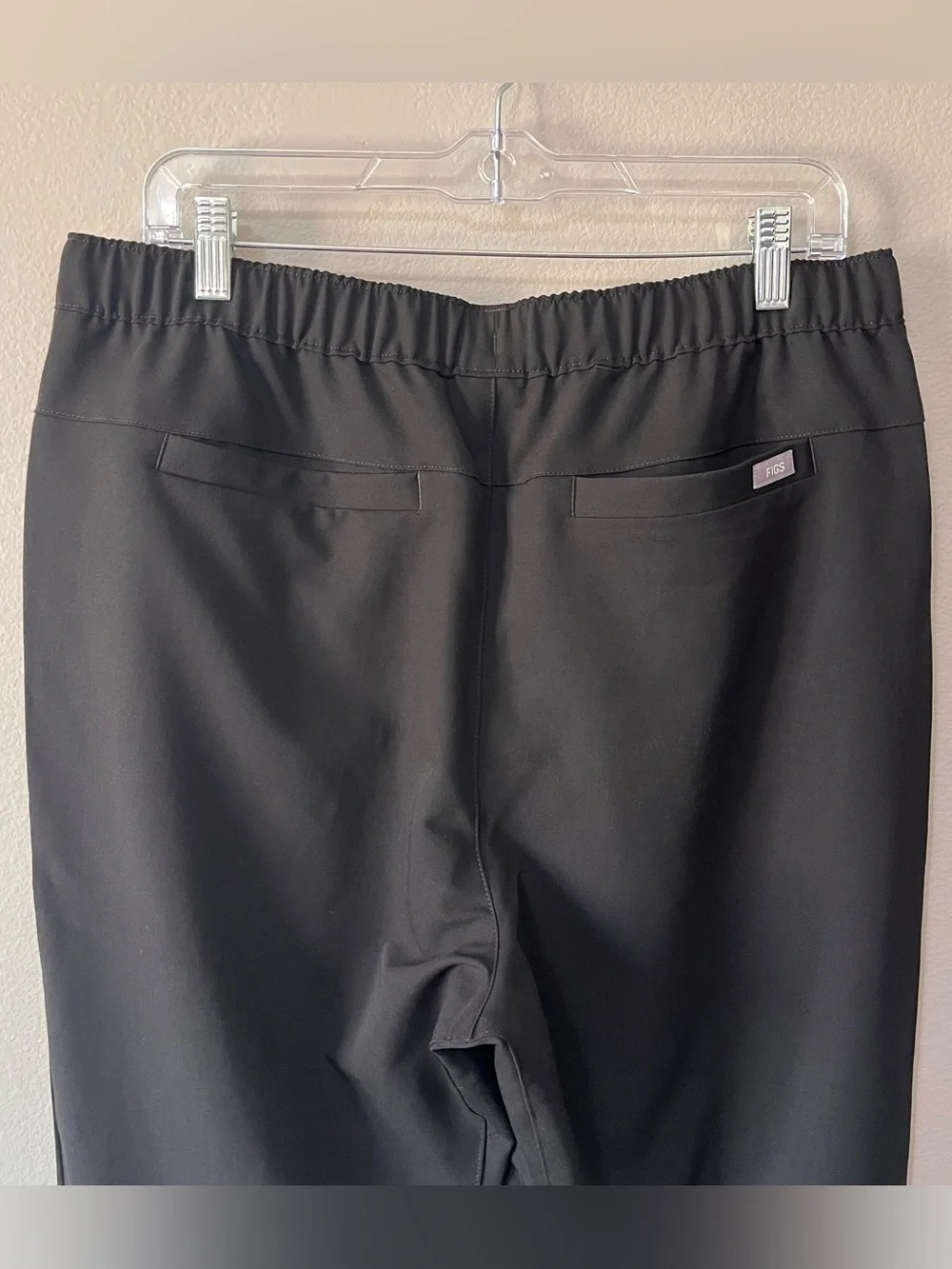 Figs NWT Men's Tansen Jogger Scrub Pants Black Size Large Regular Medical Nurse